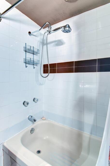 Charming Tremblant 1 Bedroom With Pool And Hot Tub Mont-Tremblant Exterior foto