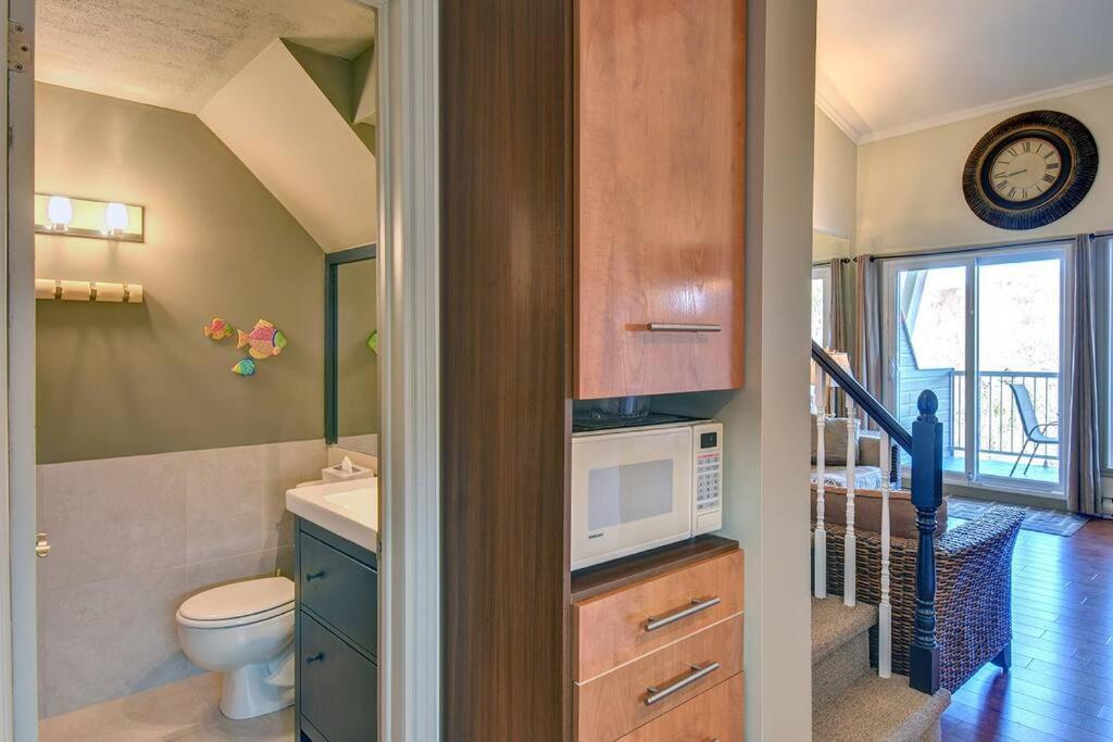 Charming Tremblant 1 Bedroom With Pool And Hot Tub Mont-Tremblant Exterior foto